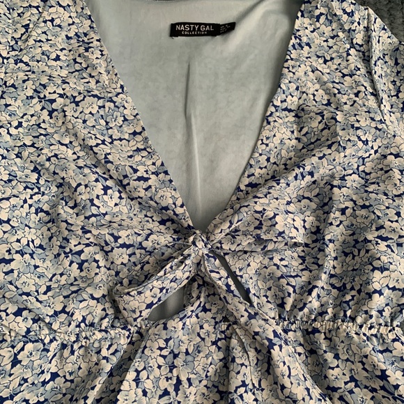 Floral Print V Neck Ruffle Midi Dress - Picture 5 of 6